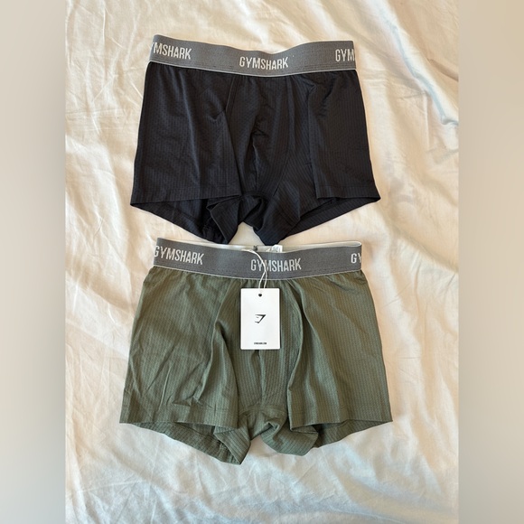 Gymshark SPORTS TECH BOXERS 2PK Size XS ($28) - Picture 4 of 6